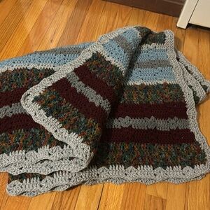 Handmade Blanket Afghan Hand Crocheted NEW Size 67in x 43in Multicolored Throw